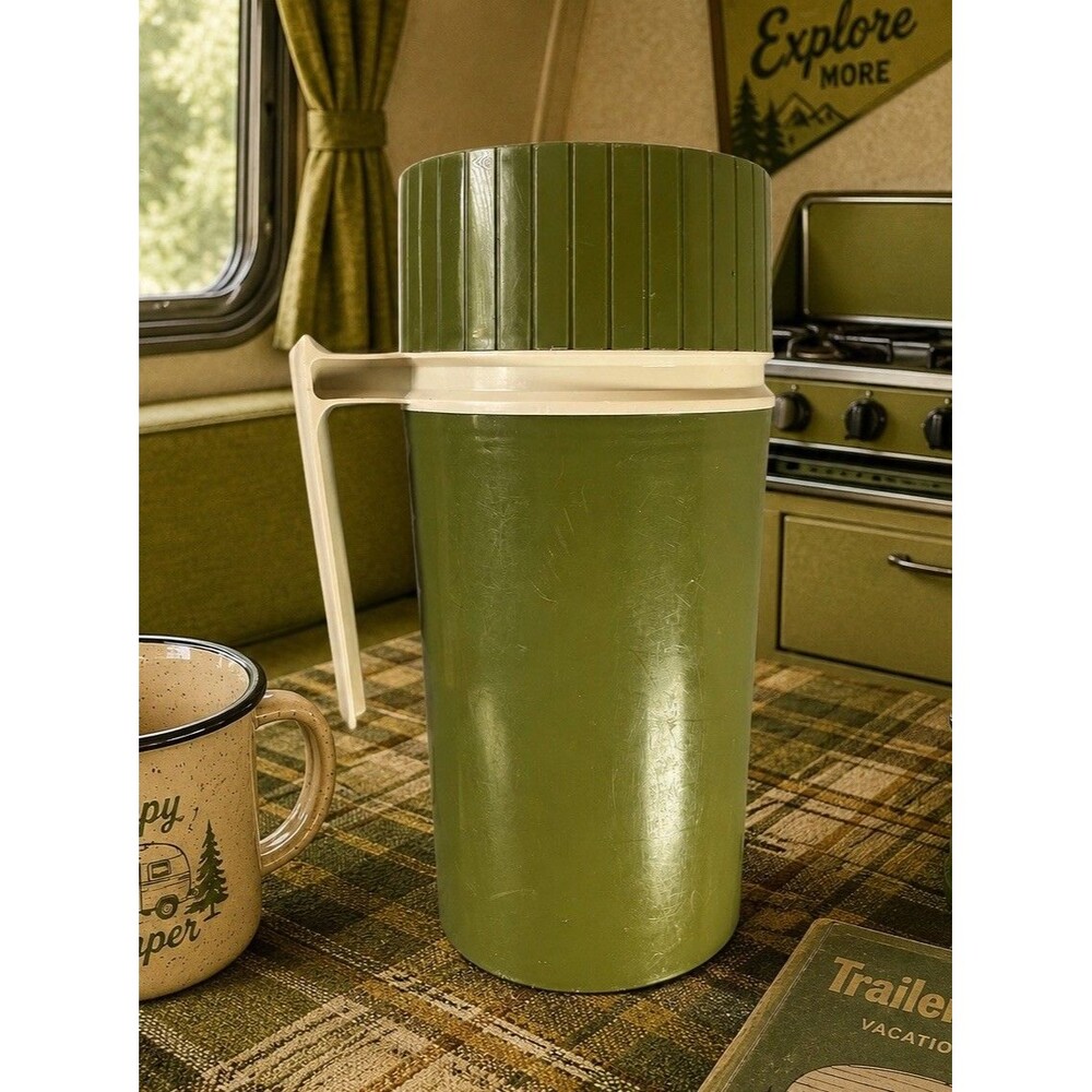 Vintage Thermos Vacuum Jar King Seeley Model 7202 Pint Avocado Green Retro USA
